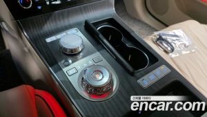 Genesis G80 Бензин 2.5 Turbo AWD 2025 года из Южной Кореи