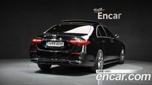 Mercedes-Benz S-Class S400 d 4MATIC 2023 года из Южной Кореи