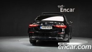 Mercedes-Benz S-Class S400 d 4MATIC 2023 года из Южной Кореи