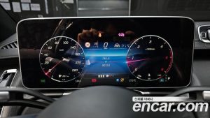 Mercedes-Benz S-Class S400 d 4MATIC 2023 года из Южной Кореи