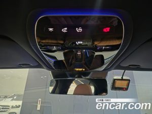 Mercedes-Benz E-Class E300 4MATIC AMG Line 2025 года из Южной Кореи