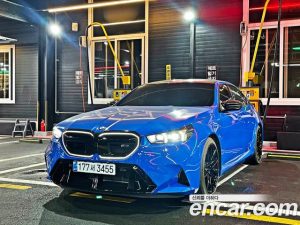 BMW M5 M5 SEDAN First Edition 2025 года из Южной Кореи