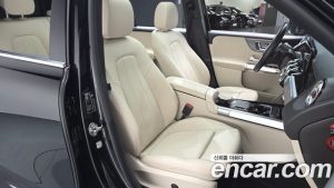 Mercedes-Benz GLB-Class GLB200 d 2023 года из Южной Кореи