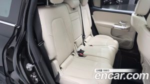 Mercedes-Benz GLB-Class GLB200 d 2023 года из Южной Кореи