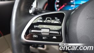 Mercedes-Benz GLB-Class GLB200 d 2023 года из Южной Кореи