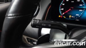 Mercedes-Benz GLB-Class GLB200 d 2023 года из Южной Кореи