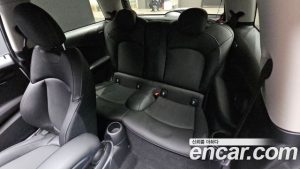 Mini Cooper CLASSIC Plus 2024 года из Южной Кореи