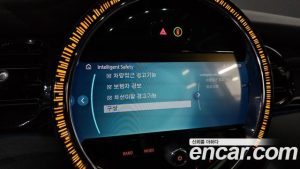 Mini Cooper CLASSIC Plus 2024 года из Южной Кореи