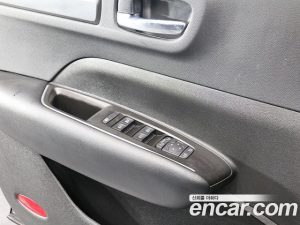 Renault-KoreaSamsung QM6 2.0 LPe LE Signature 2WD 2022 года из Южной Кореи