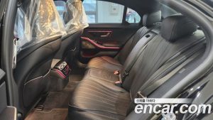 Mercedes-Benz S-Class S350 d 4MATIC 2025 года из Южной Кореи