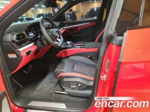 Lamborghini Urus 4.0 V8 SE 2025 года из Южной Кореи