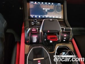 Lamborghini Urus 4.0 V8 SE 2025 года из Южной Кореи