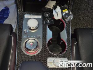 Genesis GV80 3.5T e-S/C Бензин AWD 2024 года из Южной Кореи
