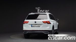 Volkswagen Tiguan 2.0 TDI Prestige 2022 года из Южной Кореи