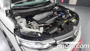 Renault-KoreaSamsung QM6 2.0 GDe LE Signature 2WD 2023 года из Южной Кореи