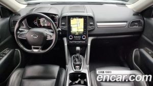 Renault-KoreaSamsung QM6 2.0 GDe LE Signature 2WD 2023 года из Южной Кореи