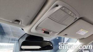 Renault-KoreaSamsung QM6 2.0 GDe LE Signature 2WD 2023 года из Южной Кореи