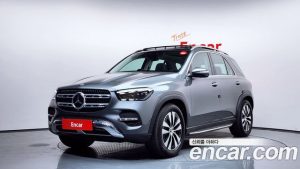 Mercedes-Benz GLE-Class GLE300d 4MATIC 2025 года из Южной Кореи