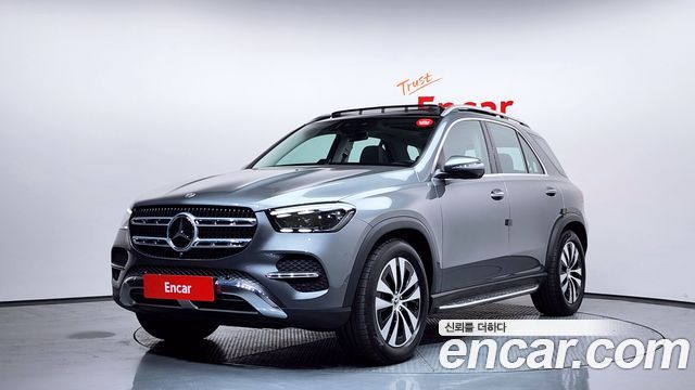 Mercedes-Benz GLE-Class GLE300d 4MATIC 2025 года из Кореи