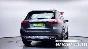 Mercedes-Benz GLE-Class GLE300d 4MATIC 2025 года из Южной Кореи