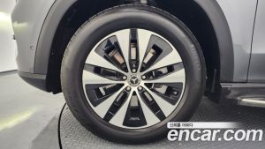 Mercedes-Benz GLE-Class GLE300d 4MATIC 2025 года из Южной Кореи