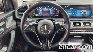 Mercedes-Benz GLE-Class GLE300d 4MATIC 2025 года из Южной Кореи