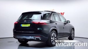 Mercedes-Benz GLE-Class GLE300d 4MATIC 2025 года из Южной Кореи