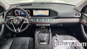 Mercedes-Benz GLE-Class GLE300d 4MATIC 2025 года из Южной Кореи