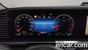 Mercedes-Benz GLE-Class GLE300d 4MATIC 2025 года из Южной Кореи