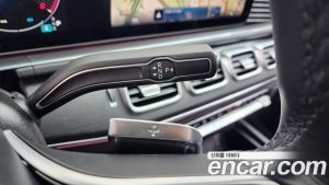 Mercedes-Benz GLE-Class GLE300d 4MATIC 2025 года из Южной Кореи