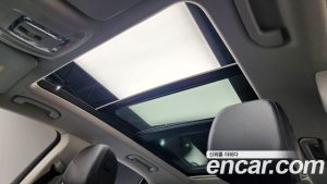 Mercedes-Benz GLE-Class GLE300d 4MATIC 2025 года из Южной Кореи