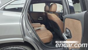 Mercedes-Benz GLA-Class GLA250 4MATIC 2025 года из Южной Кореи