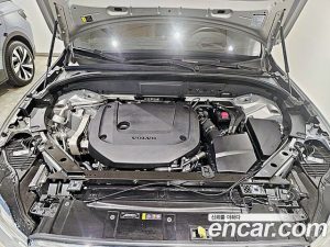 Volvo XC60 B6 ULTIMATE Bright 2024 года из Южной Кореи