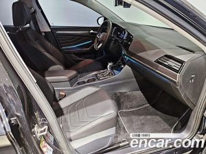 Volkswagen Jetta 1.5 TSI Premium 2023 года из Южной Кореи