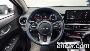 Kia K3 1.6 2024 года из Южной Кореи