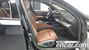 BMW 5-Series 530i xDrive M Sport 2024 года из Южной Кореи