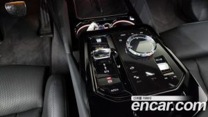 BMW 5-Series 550e xDrive M Sport PRO 2025 года из Южной Кореи