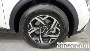 Kia Sportage Бензин 1.6 Turbo 2WD 2024 года из Южной Кореи