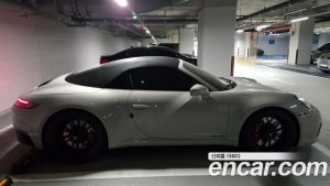 Porsche 911 CARRERA GTS Cabriolet 2024 года из Южной Кореи