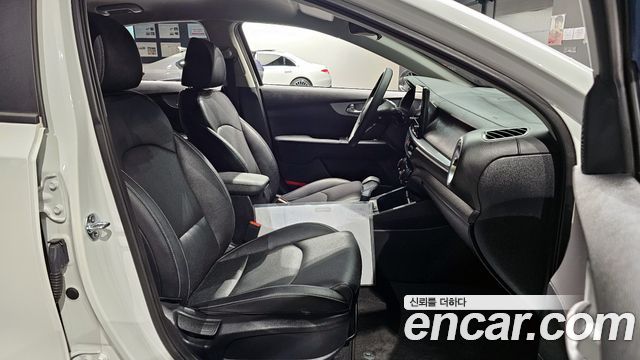 41284383_010.jpg Kia K3 1.6 2024 года из Южной Кореи