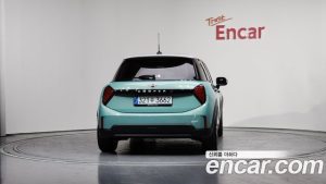 Mini Cooper 5Door Favoured 2025 года из Южной Кореи