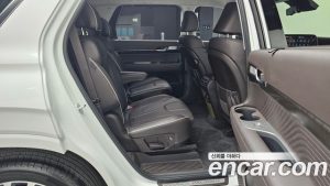 Hyundai Palisade Дизель 2.2 2WD 2024 года из Южной Кореи