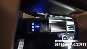 Hyundai Santafe HEV 1.6 2WD 2024 года из Южной Кореи