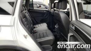 Volkswagen Tiguan 2.0 TDI 4 Prestige 2023 года из Южной Кореи