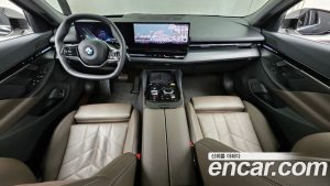 BMW 5-Series 520i 2024 года из Южной Кореи