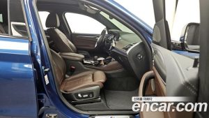 BMW X4 xDrive 20d M Sport PRO 2023 года из Южной Кореи