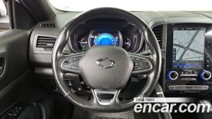 Renault-KoreaSamsung QM6 2.0 LPe LE 2WD 2023 года из Южной Кореи
