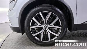 Renault-KoreaSamsung QM6 2.0 LPe RE Signature 2WD 2022 года из Южной Кореи