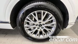 Genesis GV80 2.5T Бензин AWD 2024 года из Южной Кореи
