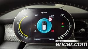 Mini Cooper SE ELECTRIC 2024 года из Южной Кореи